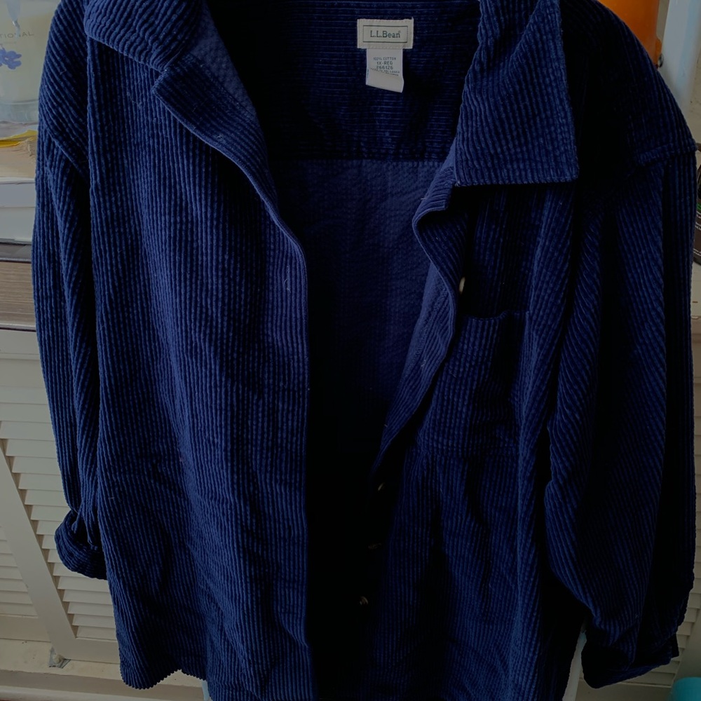 Corduroy navy shirt/ light jacket